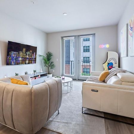 Tropicana Field 2 Bed In Dwtwn With Free Parking Apartment St. Petersburg Exterior photo