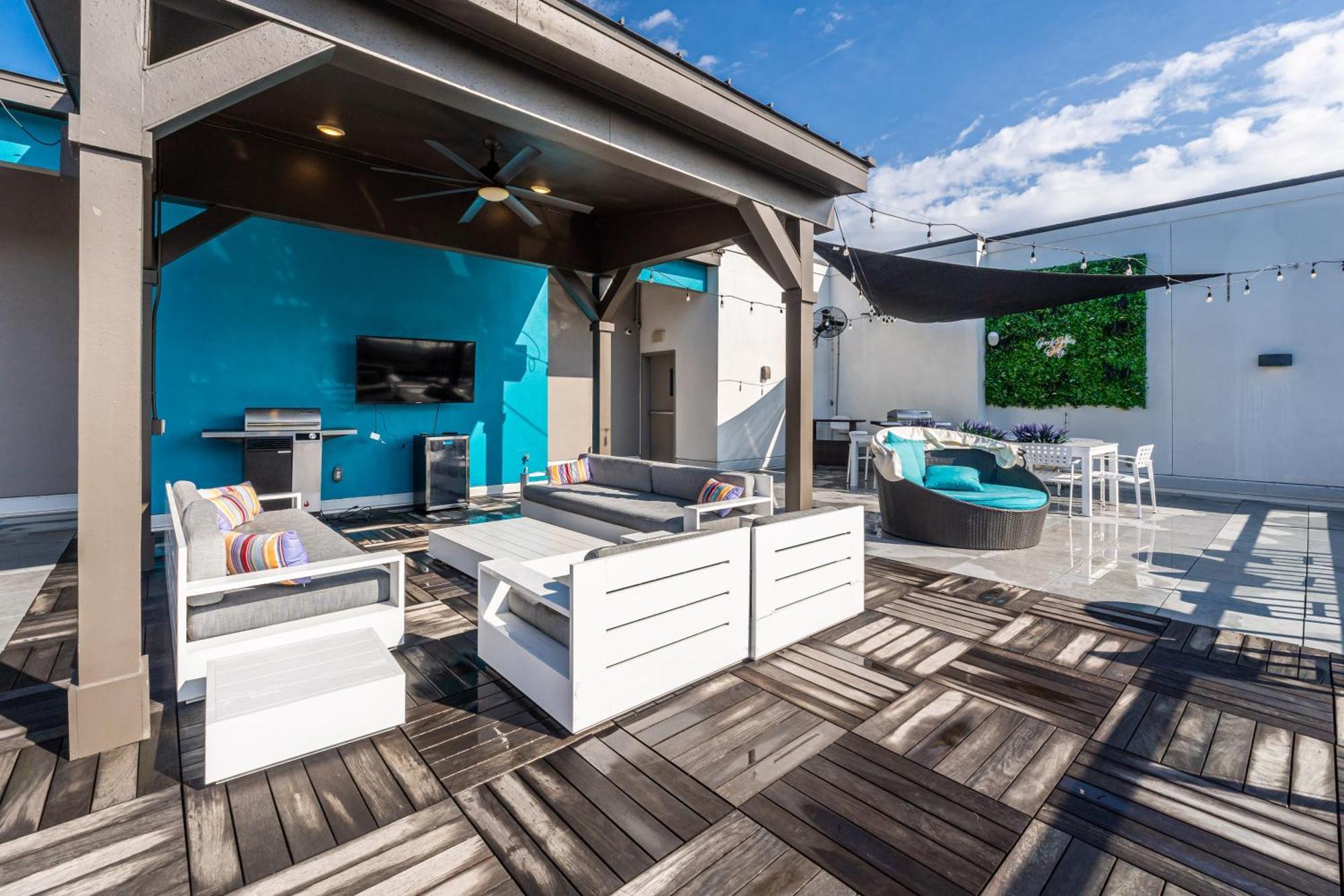Tropicana Field 2 Bed In Dwtwn With Free Parking Apartment St. Petersburg Exterior photo